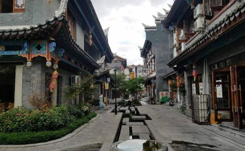 万众狂欢